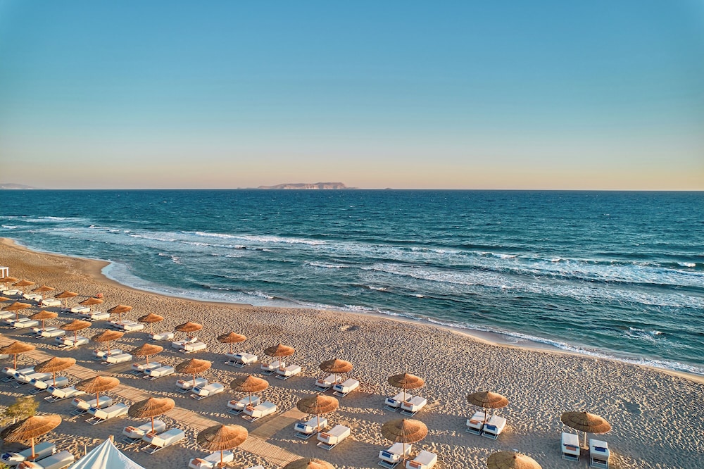 Paralos Kosta Alímia — Beach in Hersonissos