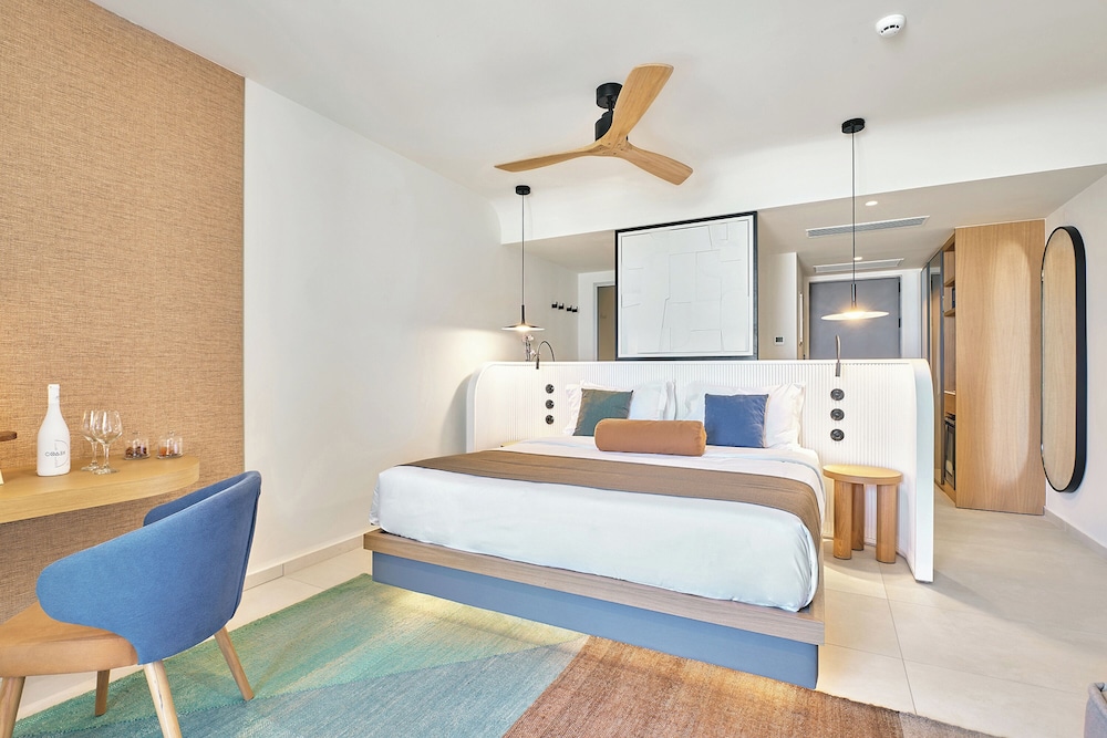 Paralos Kosta Alímia — Hotel rooms in Hersonissos