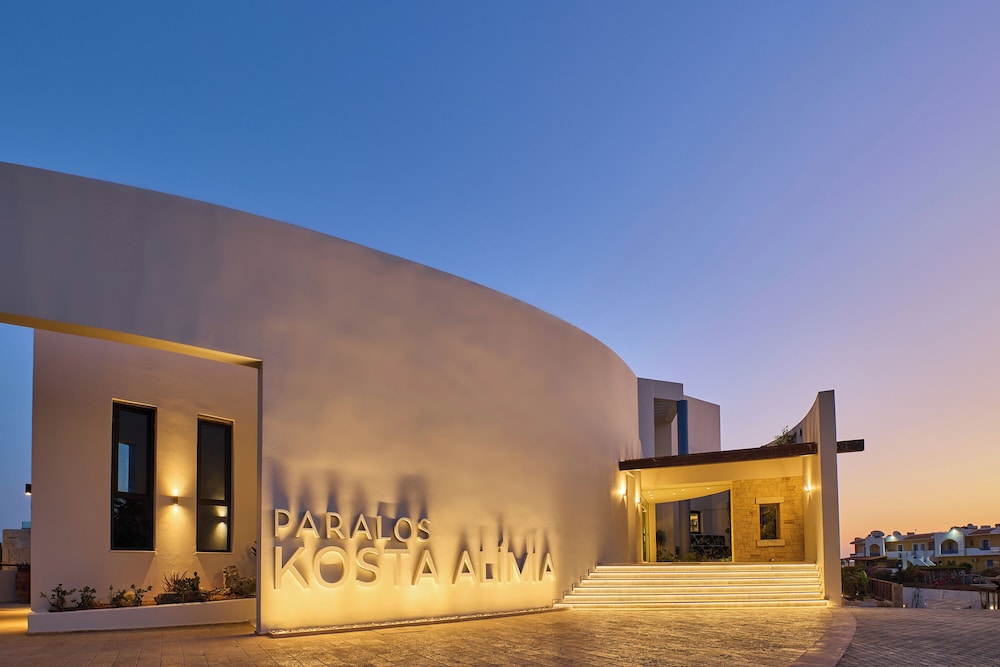 Paralos Kosta Alímia — Hotel building in Hersonissos