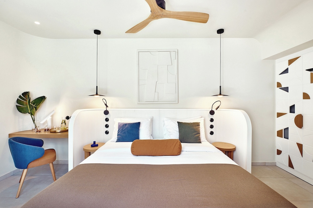Paralos Kosta Alímia — Hotel rooms in Hersonissos