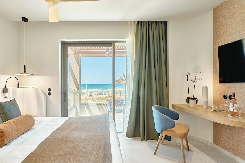 Paralos Kosta Alímia — Hotel rooms in Hersonissos