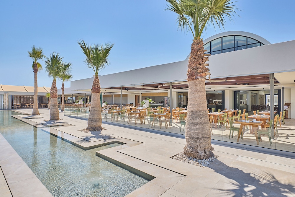 Paralos Kosta Alímia — Restaurant & bars in Hersonissos