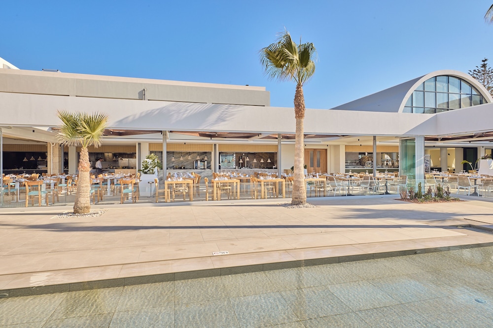 Paralos Kosta Alímia — Restaurant & bars in Hersonissos