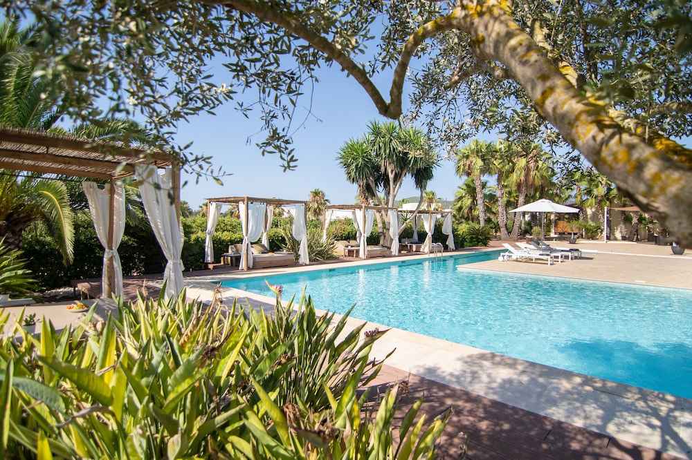 Can Jaume by Ocean Drive — Swimming pool in Santa Eulalia, Balearic Islands