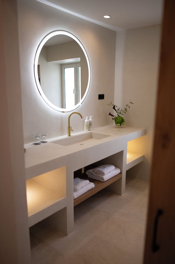 Can Jaume by Ocean Drive — Hotel rooms in Santa Eulalia, Balearic Islands