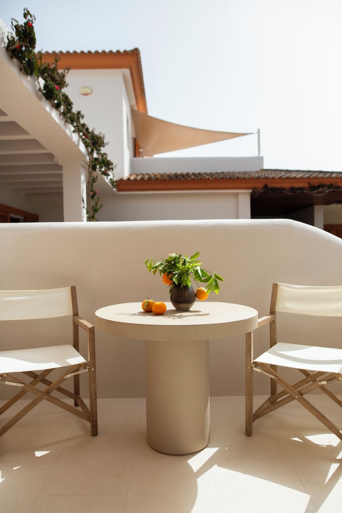 Can Jaume by Ocean Drive — Hotel building in Santa Eulalia, Balearic Islands