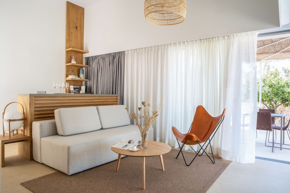 Can Jaume by Ocean Drive — Hotel rooms in Santa Eulalia, Balearic Islands