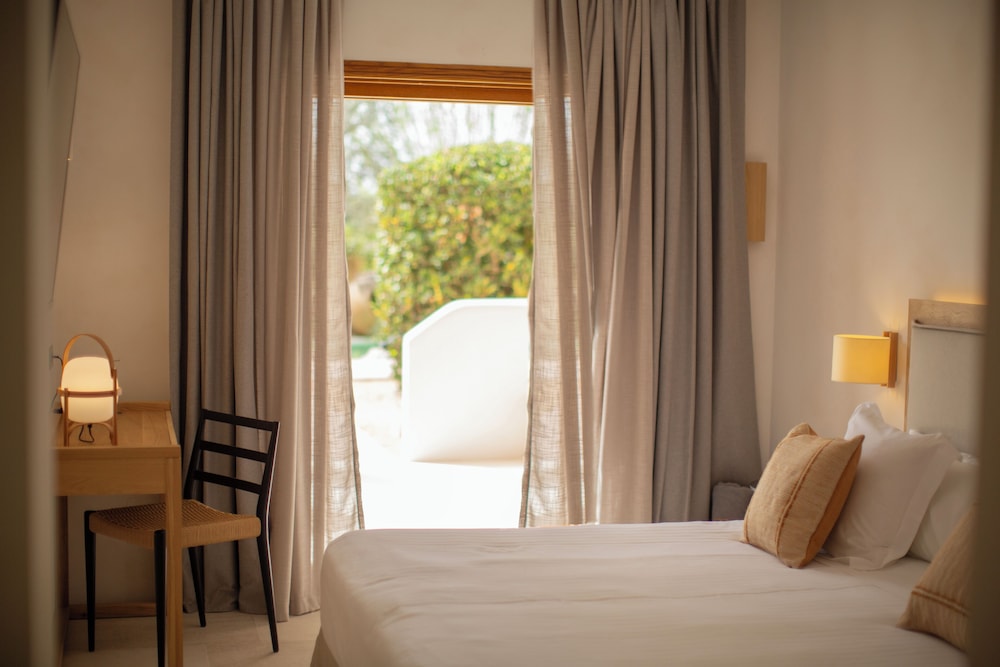 Can Jaume by Ocean Drive — Hotel rooms in Santa Eulalia, Balearic Islands