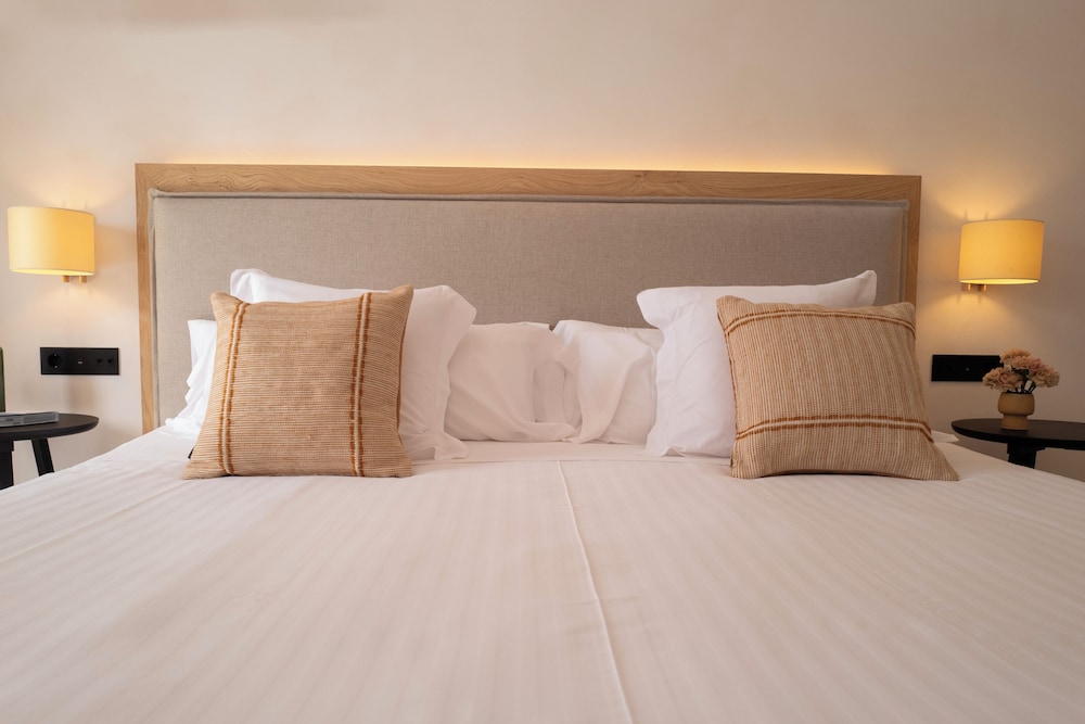 Can Jaume by Ocean Drive — Hotel rooms in Santa Eulalia, Balearic Islands
