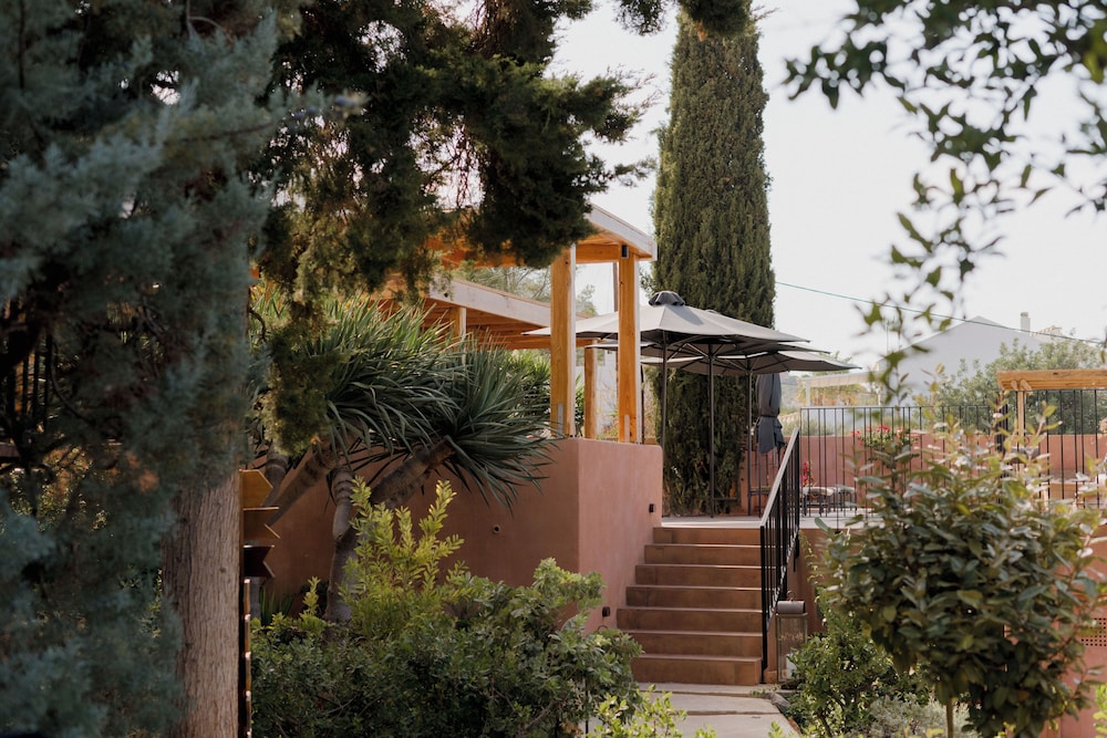 Koutouloufari Village Holiday Club — Hotel building in Hersonissos