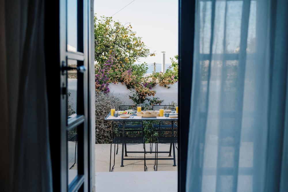 Koutouloufari Village Holiday Club — Restaurant & bars in Hersonissos