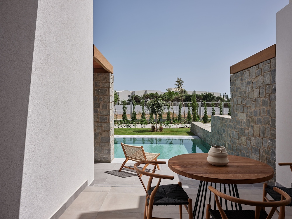 Atlantica Beach Resort Kos - All Inclusive — Swimming pool in Kardamena, South Aegean