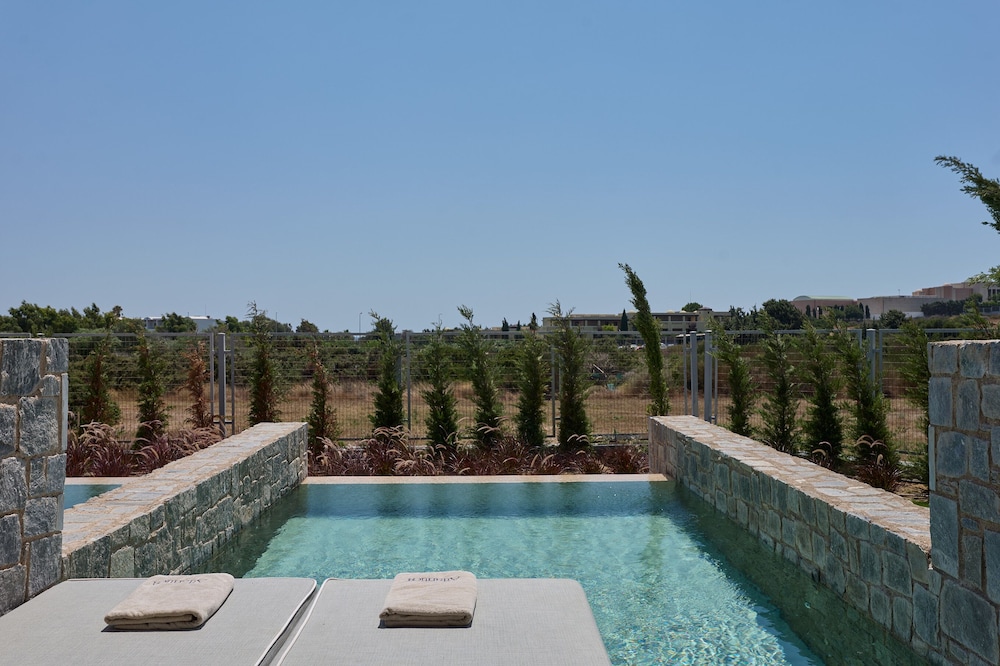 Atlantica Beach Resort Kos - All Inclusive — Swimming pool in Kardamena, South Aegean