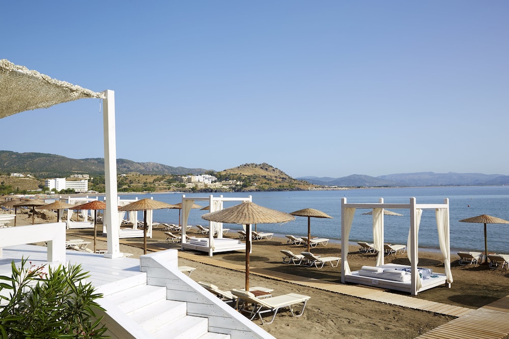 Lindos Blu Luxury Hotel & Suites - Adults Only — Outdoor in Lindos, South Aegean
