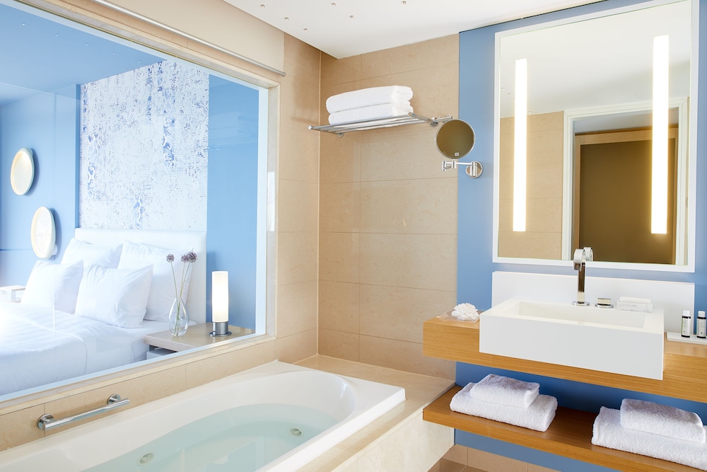 Lindos Blu Luxury Hotel & Suites - Adults Only — Rooms in Lindos, South Aegean