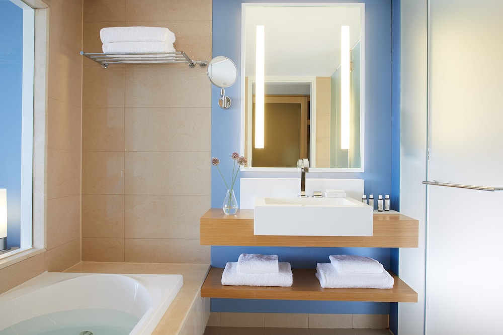 Lindos Blu Luxury Hotel & Suites - Adults Only — Rooms in Lindos, South Aegean