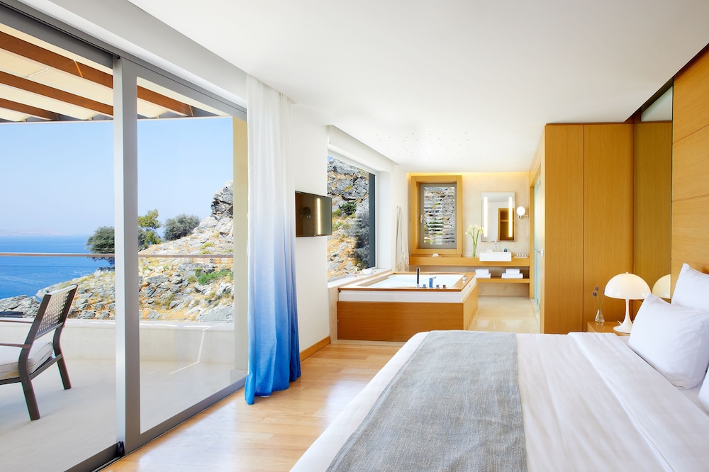 Lindos Blu Luxury Hotel & Suites - Adults Only — Rooms in Lindos, South Aegean