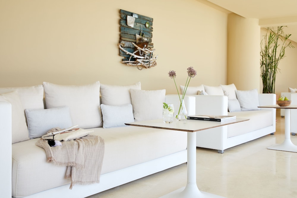 Lindos Blu Luxury Hotel & Suites - Adults Only — Outdoor in Lindos, South Aegean