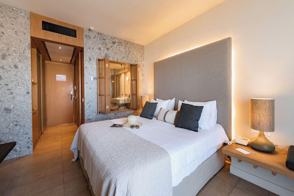 Lindos Mare — Hotel rooms in Lindos, South Aegean
