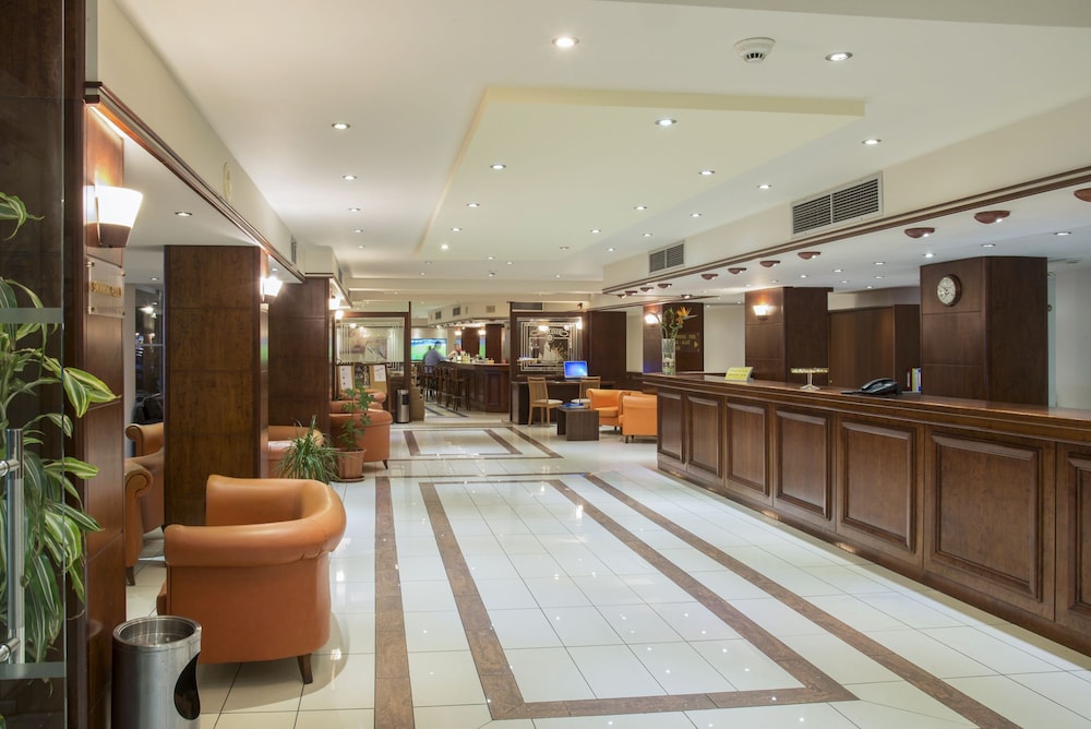 Manousos City Hotel — Hotel building in Rhodes Town, South Aegean