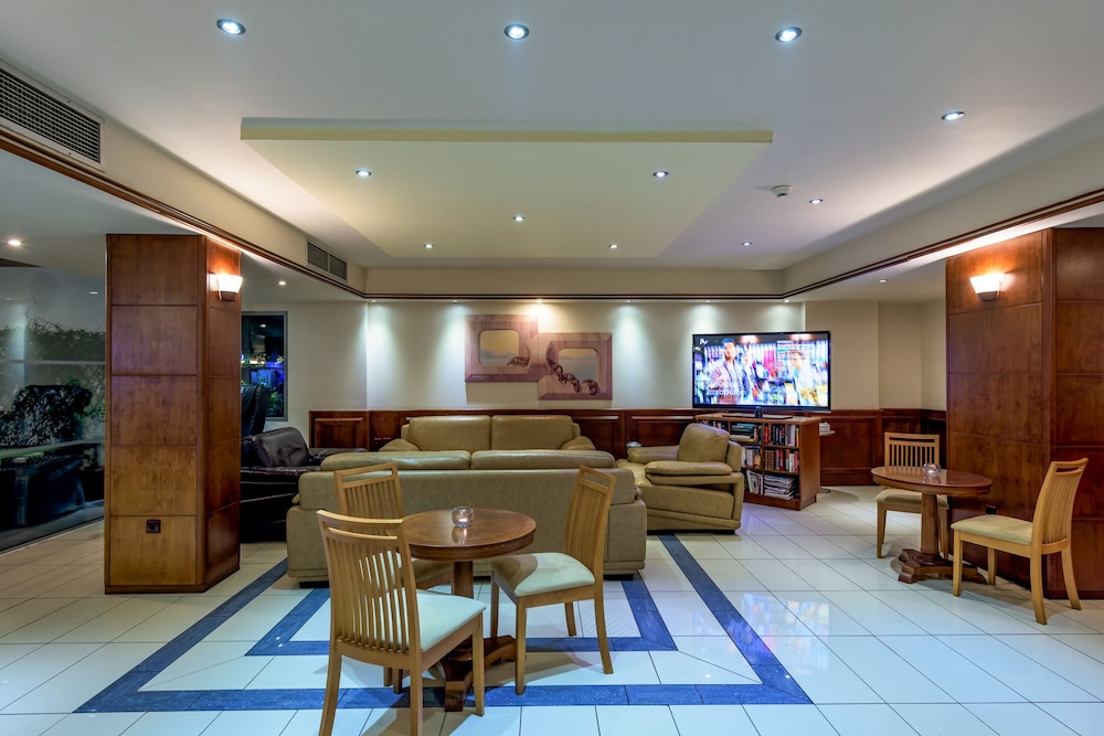 Manousos City Hotel — Hotel building in Rhodes Town, South Aegean