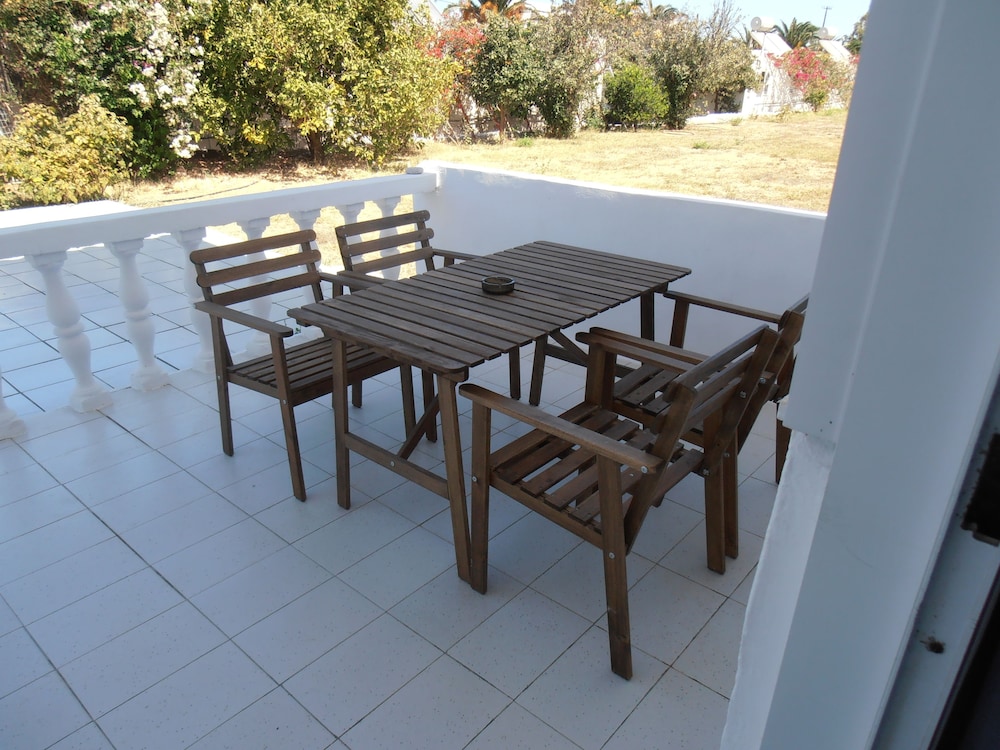 Mariliza Beach — Restaurant & bars in Marmari (Kos), South Aegean