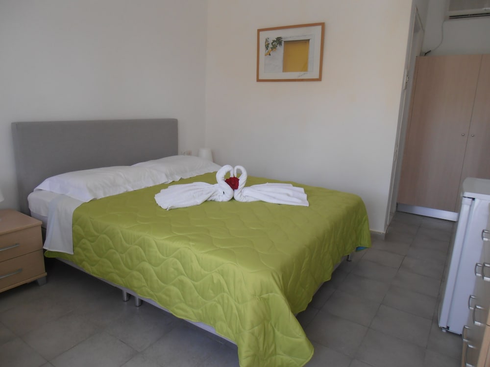 Mariliza Beach — Hotel rooms in Marmari (Kos), South Aegean