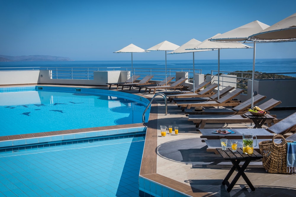 Mistral Mare — Swimming pool in Istro