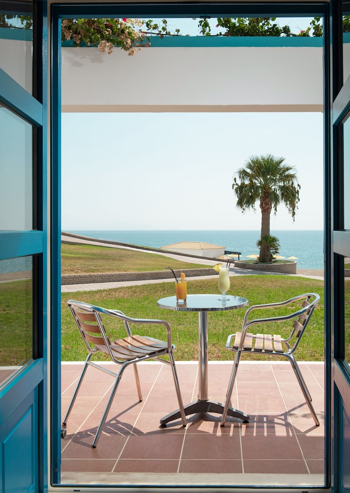 Mitsis Norida — Hotel rooms in Kardamena, South Aegean