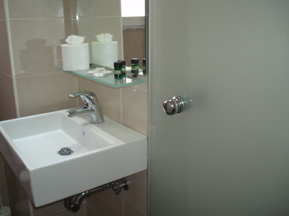 Nafsika Hotel — Hotel rooms in Rhodes Town, South Aegean