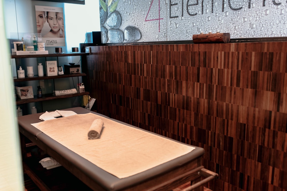 Graffit Gallery Design Hotel — Spa in Varna, Varna Region