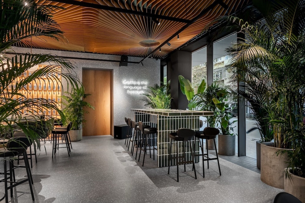Graffit Gallery Design Hotel — Restaurant & bars in Varna, Varna Region