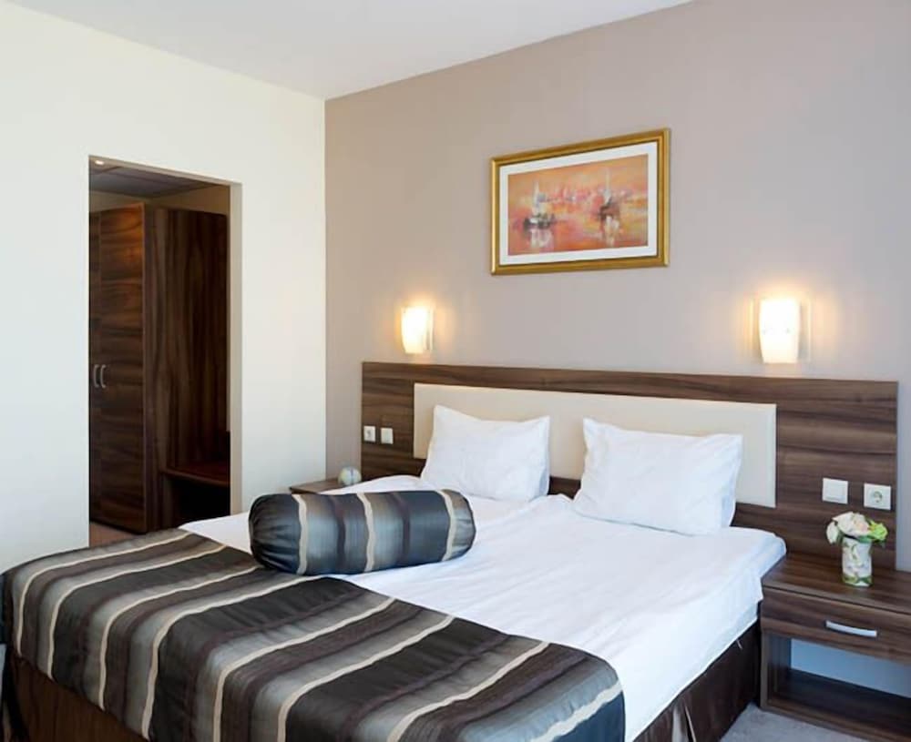 Regatta Palace Hotel — Rooms in Sunny Beach, Burgas Region