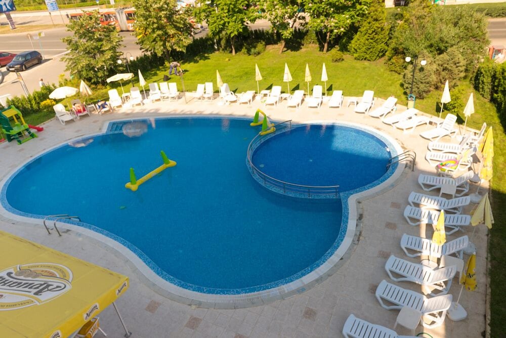 Regatta Palace Hotel — Pool in Sunny Beach, Burgas Region