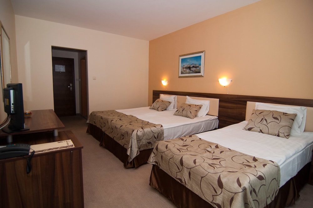 Regatta Palace Hotel — Hotel rooms in Sunny Beach, Burgas Region
