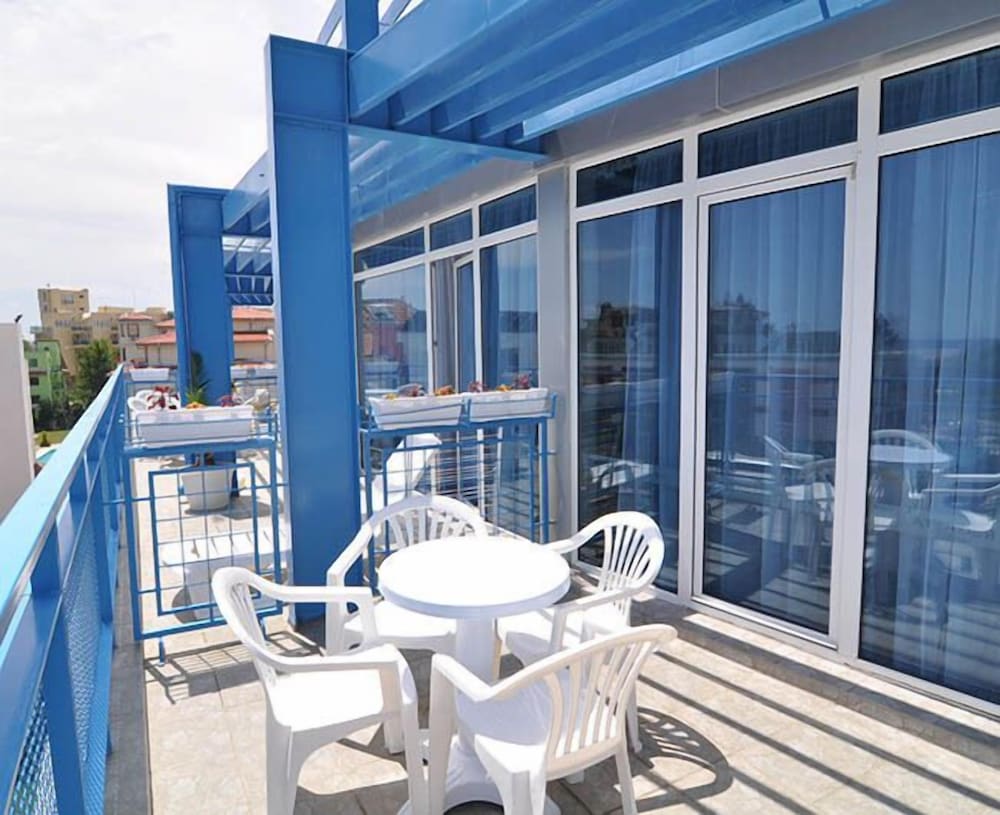 Regatta Palace Hotel — Hotel building in Sunny Beach, Burgas Region