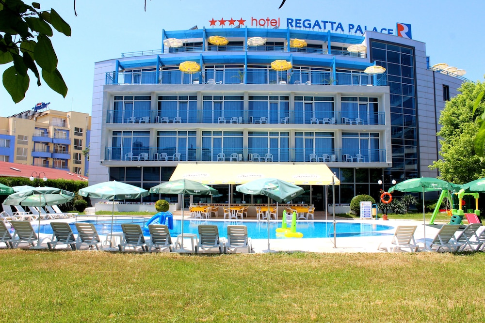 Regatta Palace Hotel — Hotel building in Sunny Beach, Burgas Region