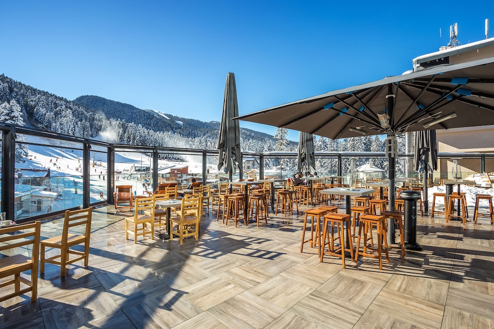 Rila Hotel Borovets — Restaurant & bars in Samokov, Sofia (province)