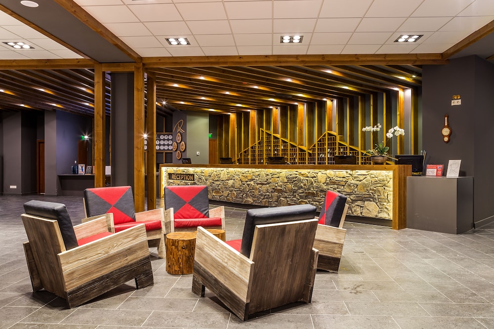 Rila Hotel Borovets — Hotel building in Samokov, Sofia (province)