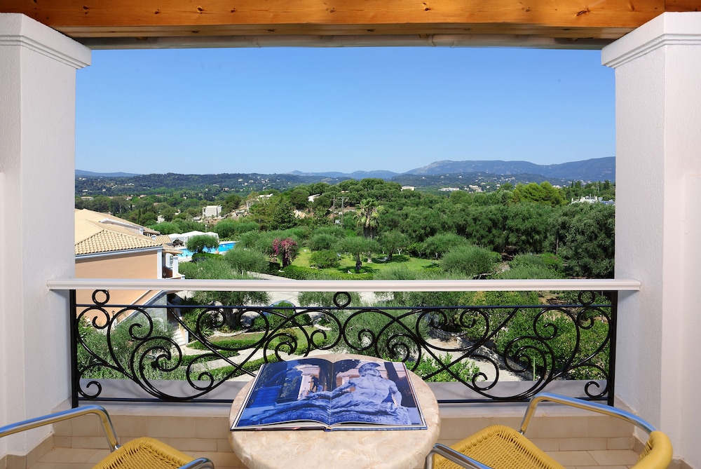 Nefeli Hotel — Hotel rooms in Gouvia, Ionian Islands
