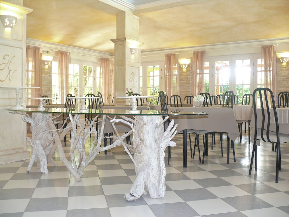 Nefeli Hotel — Restaurant & bars in Gouvia, Ionian Islands