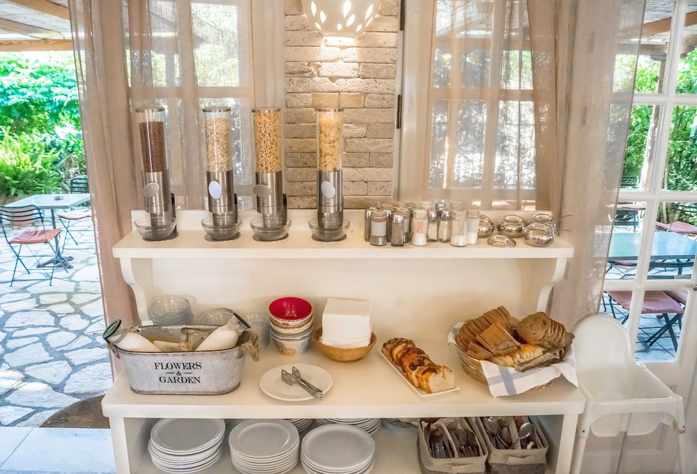 Nefeli Hotel — Restaurant & bars in Gouvia, Ionian Islands
