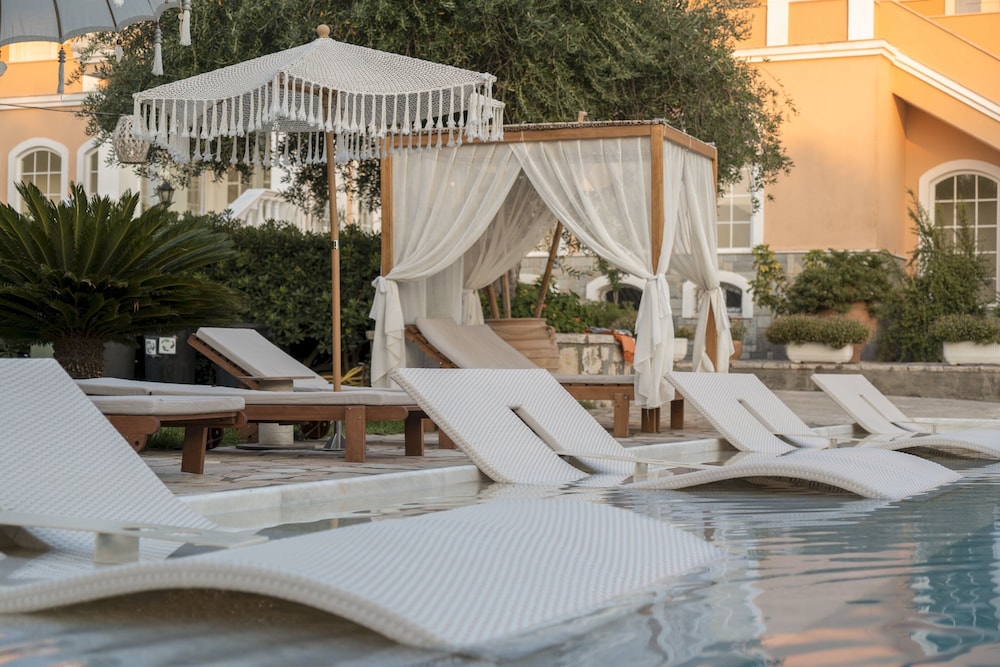 Nefeli Hotel — Swimming pool in Gouvia, Ionian Islands
