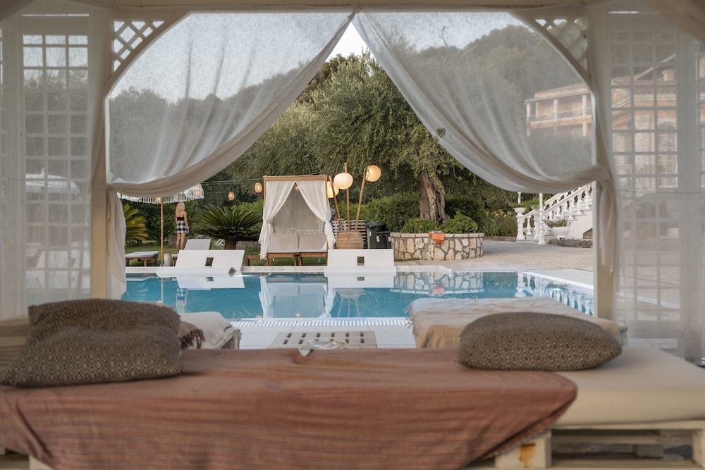 Nefeli Hotel — Swimming pool in Gouvia, Ionian Islands