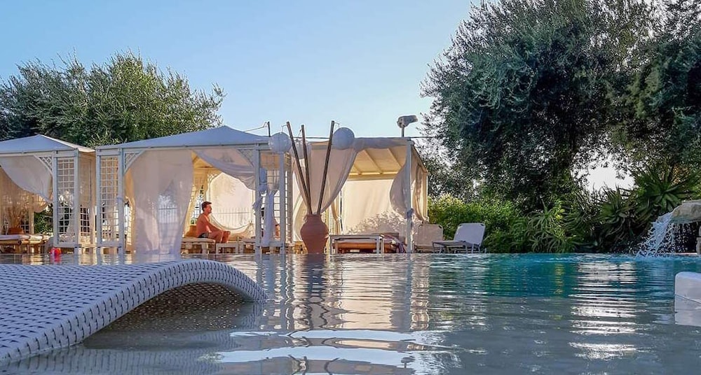 Nefeli Hotel — Swimming pool in Gouvia, Ionian Islands