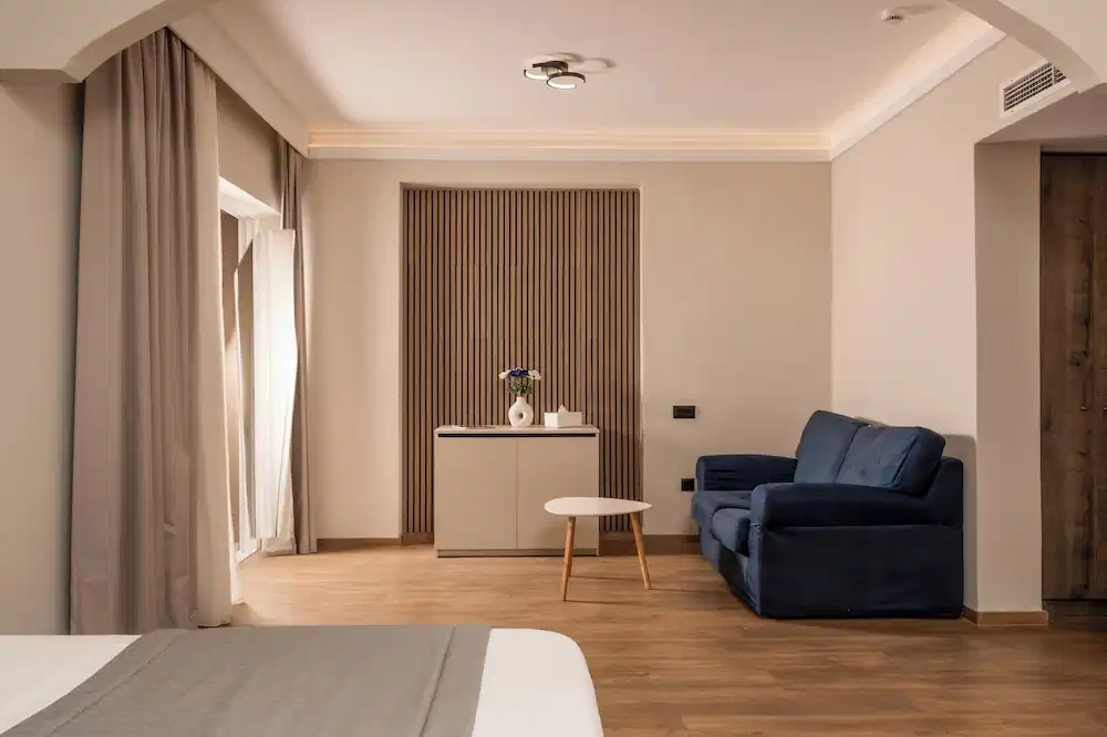 Palatino Hotel — Hotel rooms in Zante Town, Ionian Islands