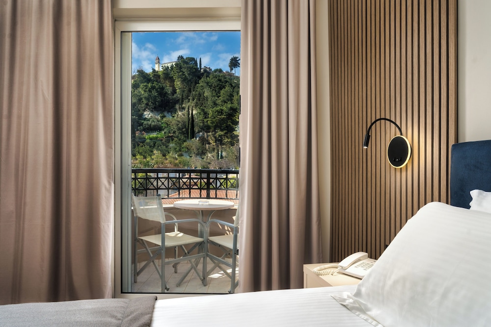 Palatino Hotel — Hotel rooms in Zante Town, Ionian Islands