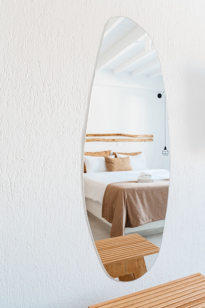 Penelope Village Mykonos by Mr and Mrs White — Hotel rooms in Ano Mera, South Aegean