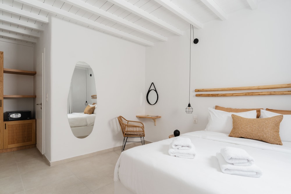 Penelope Village Mykonos by Mr and Mrs White — Hotel rooms in Ano Mera, South Aegean