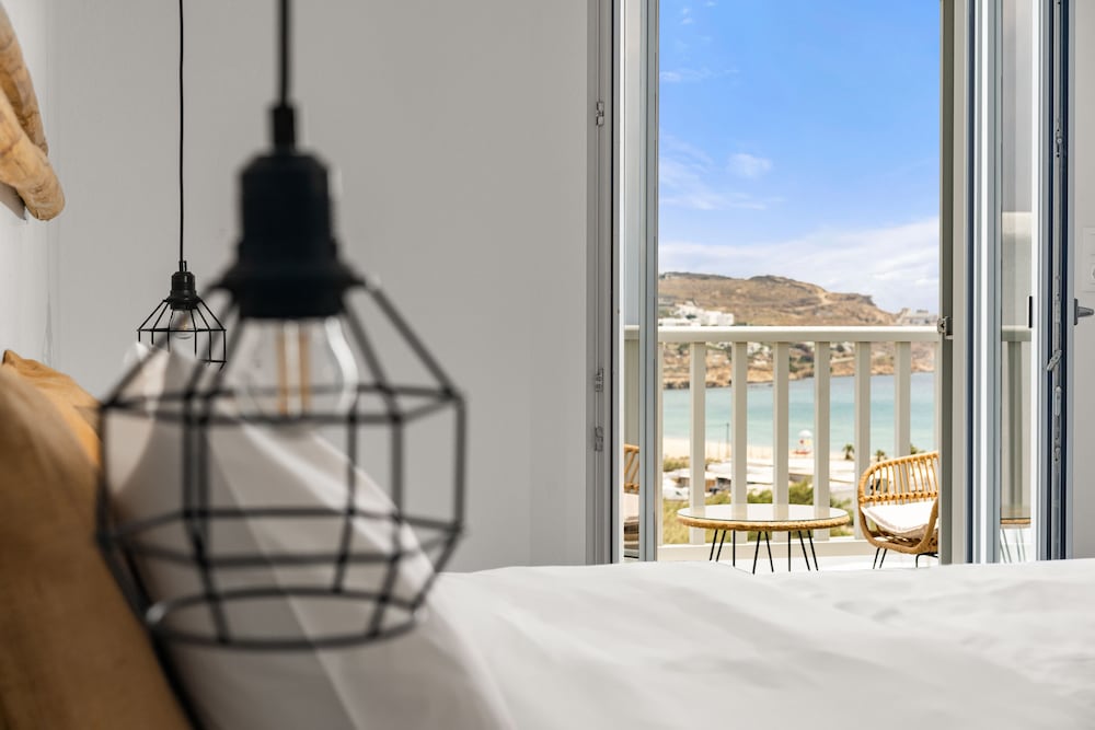 Penelope Village Mykonos by Mr and Mrs White — Hotel rooms in Ano Mera, South Aegean